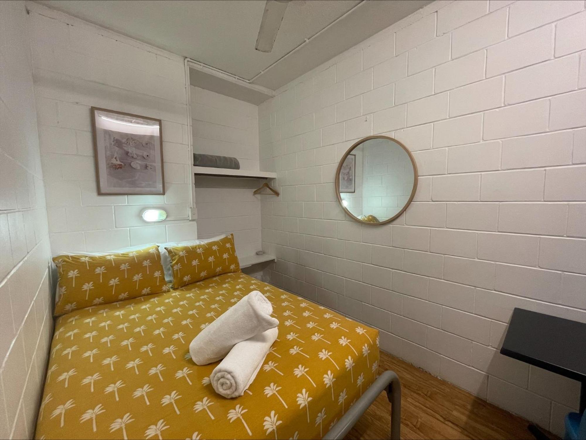 Yha Coolangatta Gold Coast Exterior foto