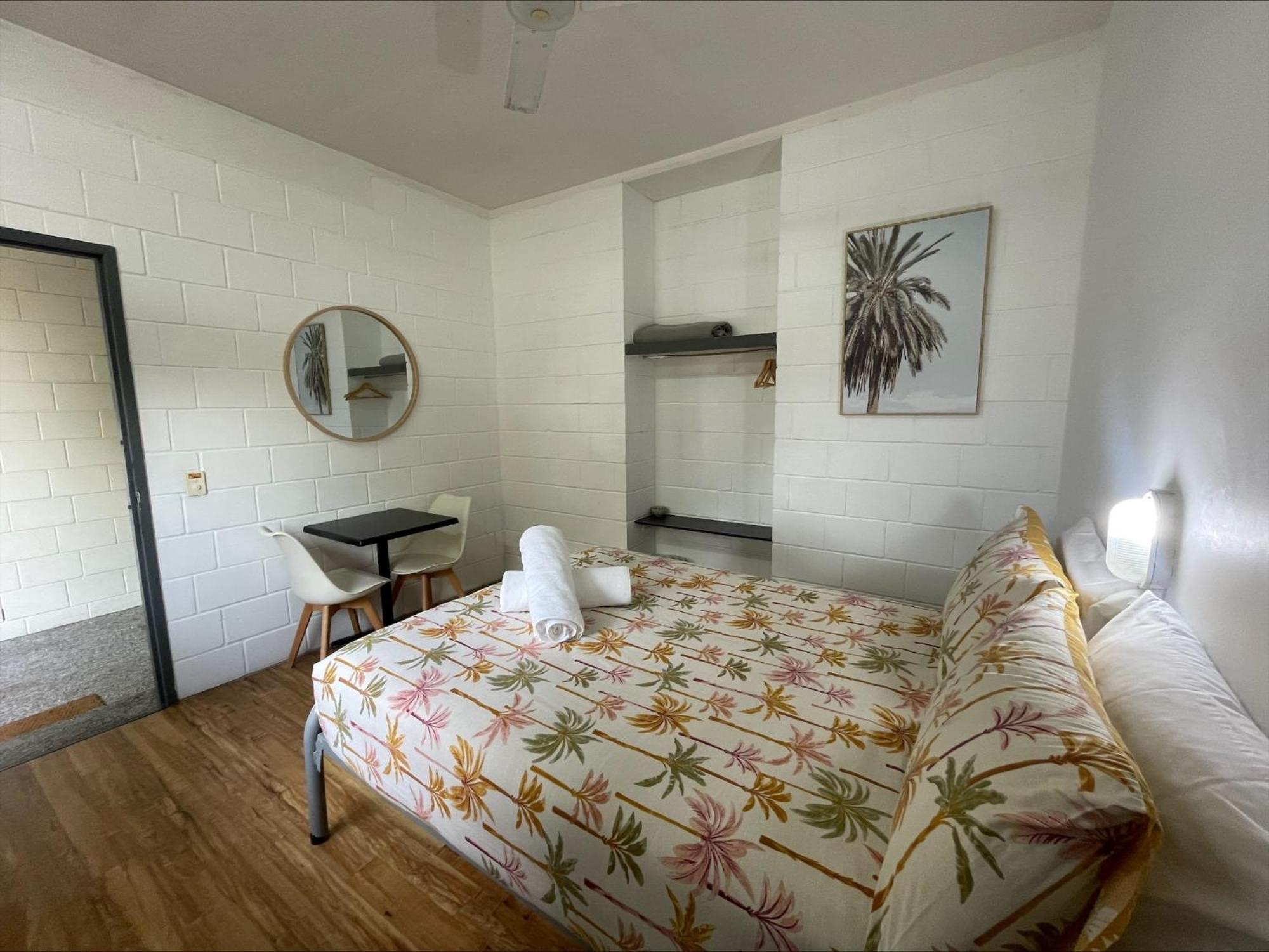 Yha Coolangatta Gold Coast Exterior foto